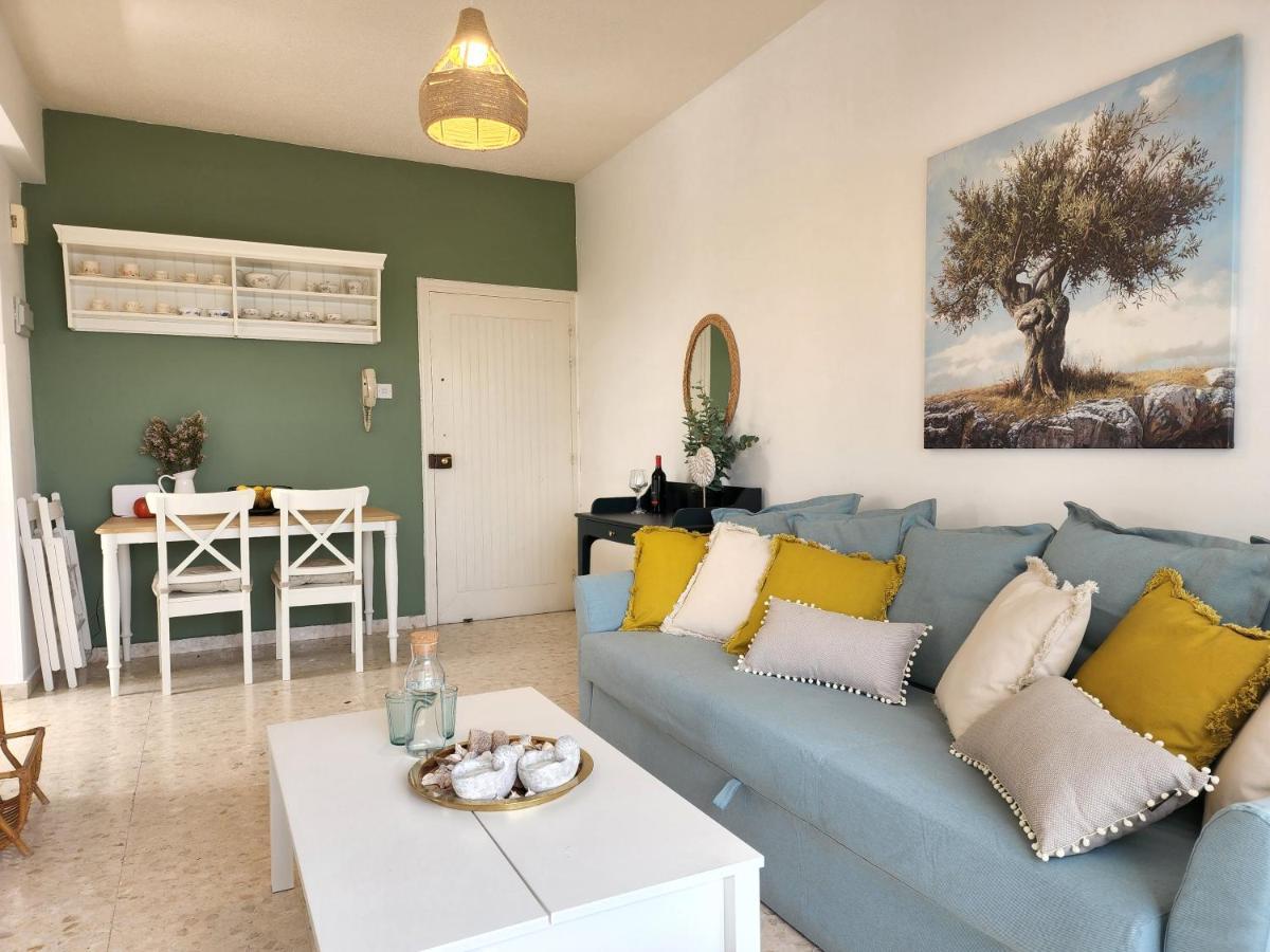 Capri Sea View One Bedroom Lárnaca Exterior foto
